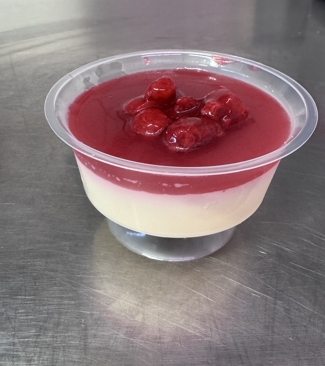 Panna cotta aux fruits rouges maison